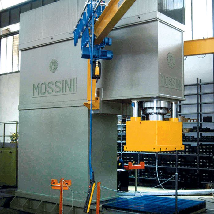 HYDRAULIC C-FRAME PRESSES FOR SHIPYARDS