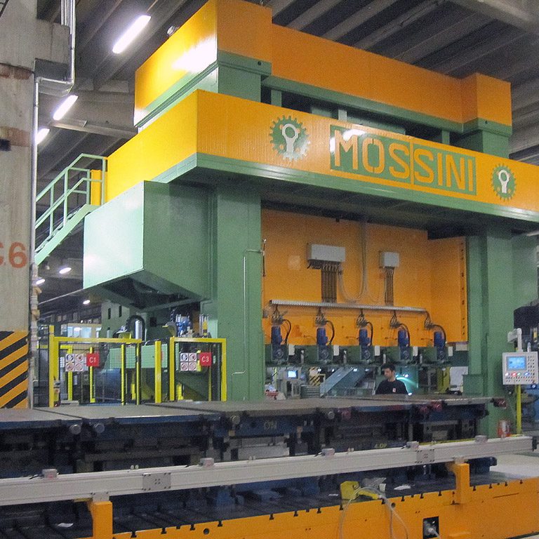 PDM-2B-LD-1250 TABLE SIZE 5100x2200 mm.